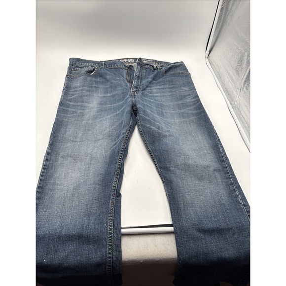 Levi's Authentic Signature Jeans Mens Size 40x30 Blue Denim Regular Straight Leg - Picture 1 of 16